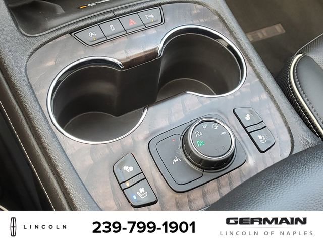Used 2021 GMC Acadia Denali w/ Denali Ultimate Package AWD/4WD image 35