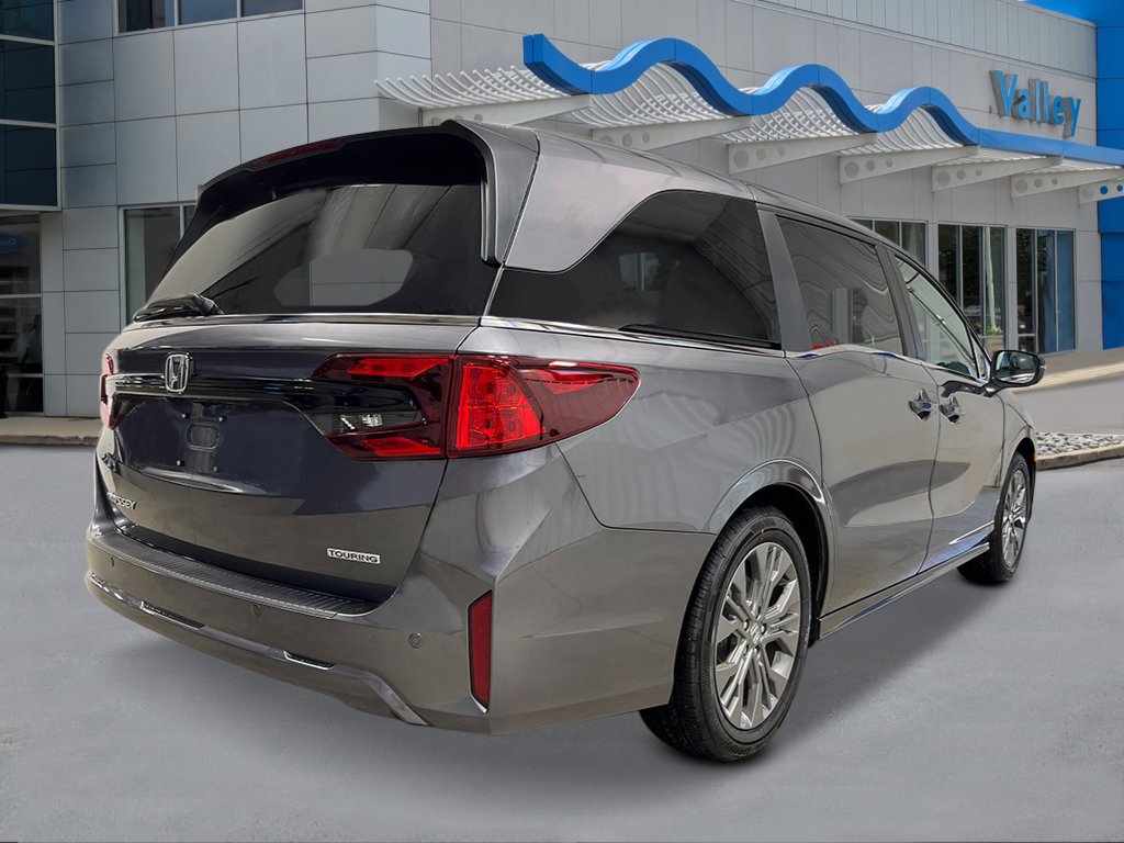 New 2026 Honda Odyssey Touring image 5