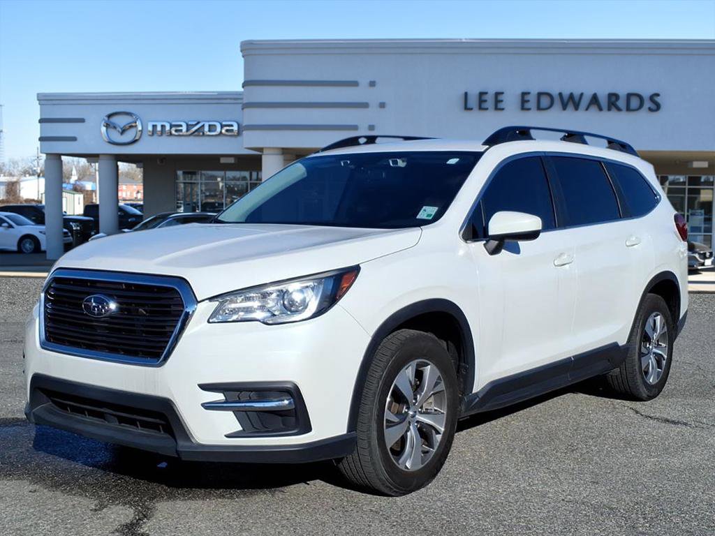 Used 2022 Subaru Ascent Premium image 1