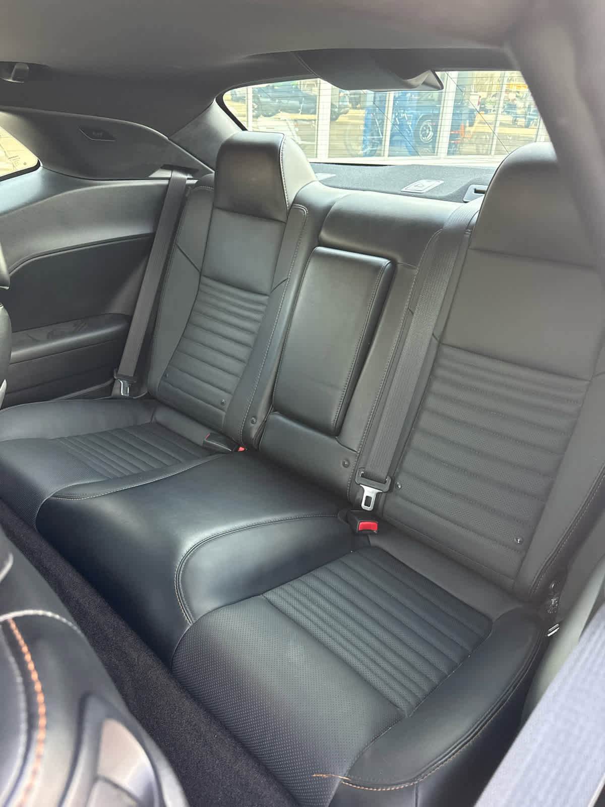 Used 2015 Dodge Challenger R/T Plus image 23