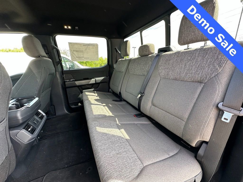 New 2025 Ford F150 XLT w/ Equipment Group 302A MID AWD/4WD image 19