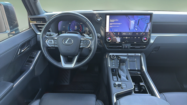 Used 2024 Lexus GX 550 AWD/4WD image 9