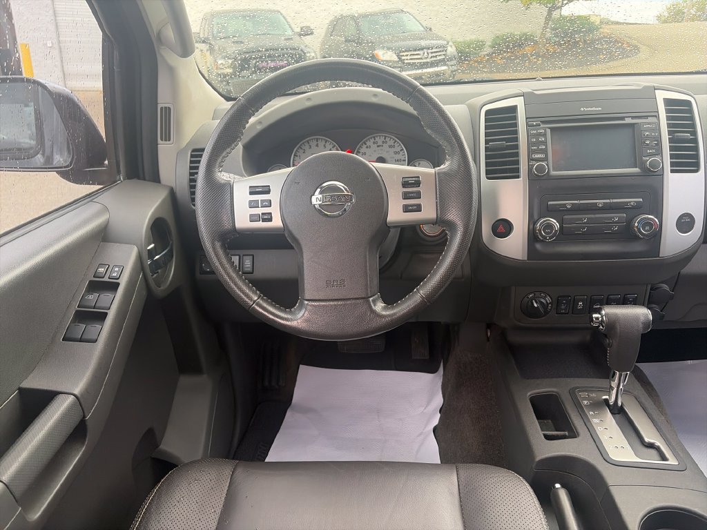 Used 2014 Nissan Xterra PRO-4X w/ Pro-4x Leather Package AWD/4WD image 14