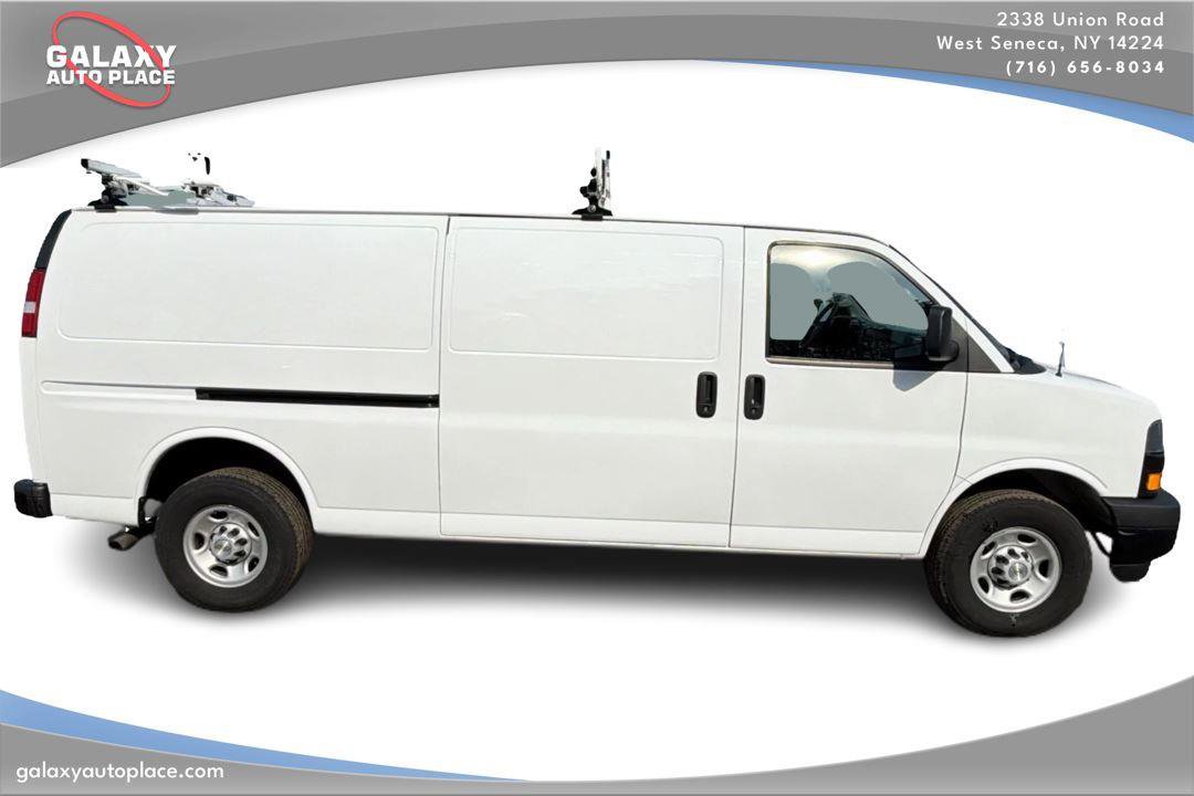 Used 2023 Chevrolet Express 2500 Extended w/ Driver Convenience Package RWD image 4