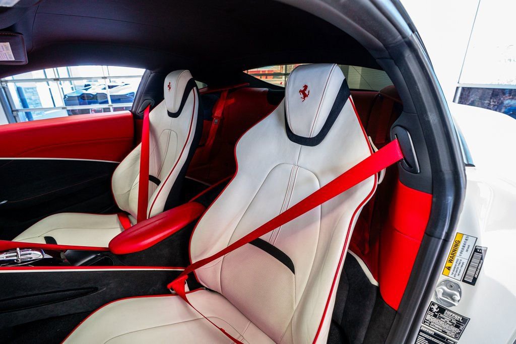 Used 2023 Ferrari Roma image 41