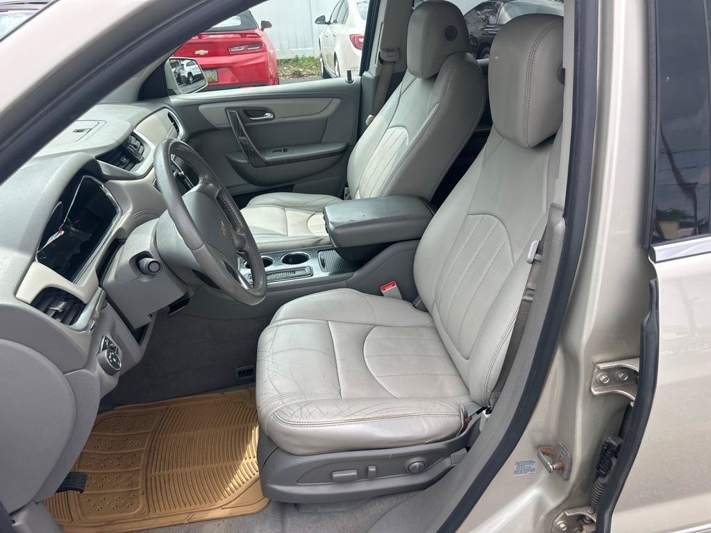 Used 2013 Chevrolet Traverse LTZ AWD/4WD image 9