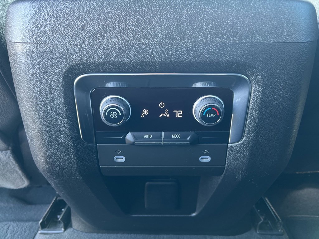 Used 2023 Chevrolet Suburban LT image 51