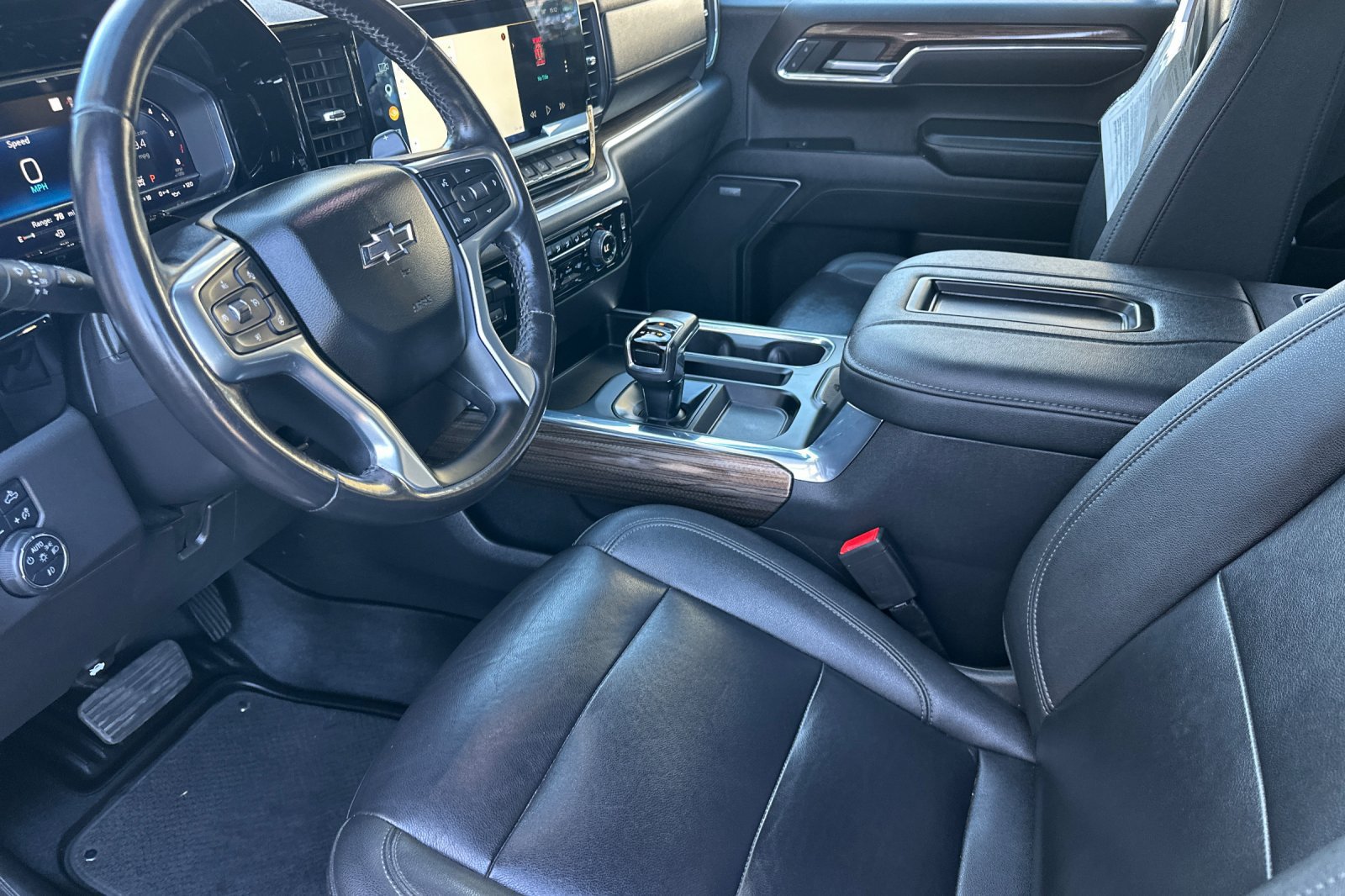 Used 2022 Chevrolet Silverado 1500 RST w/ RST All Star Premium Package AWD/4WD image 10