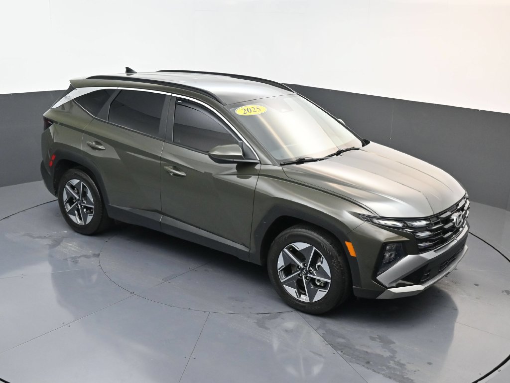 Used 2025 Hyundai Tucson SEL FWD image 14