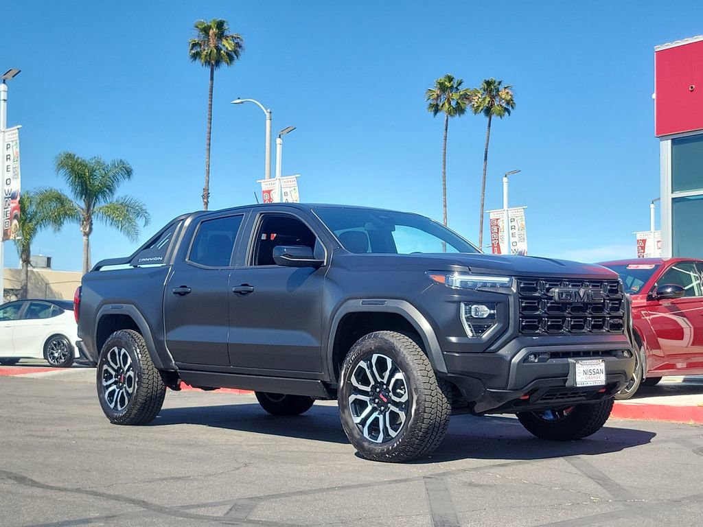 Used 2025 GMC Canyon AT4 w/ Nightfall Edition AWD/4WD image 37