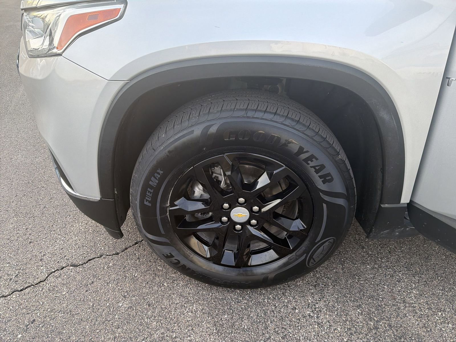 Used 2021 Chevrolet Traverse LT image 29