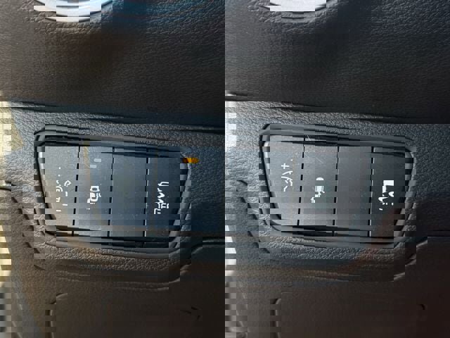 Used 2024 Kia Forte LXS w/ LXS Technology Package image 20