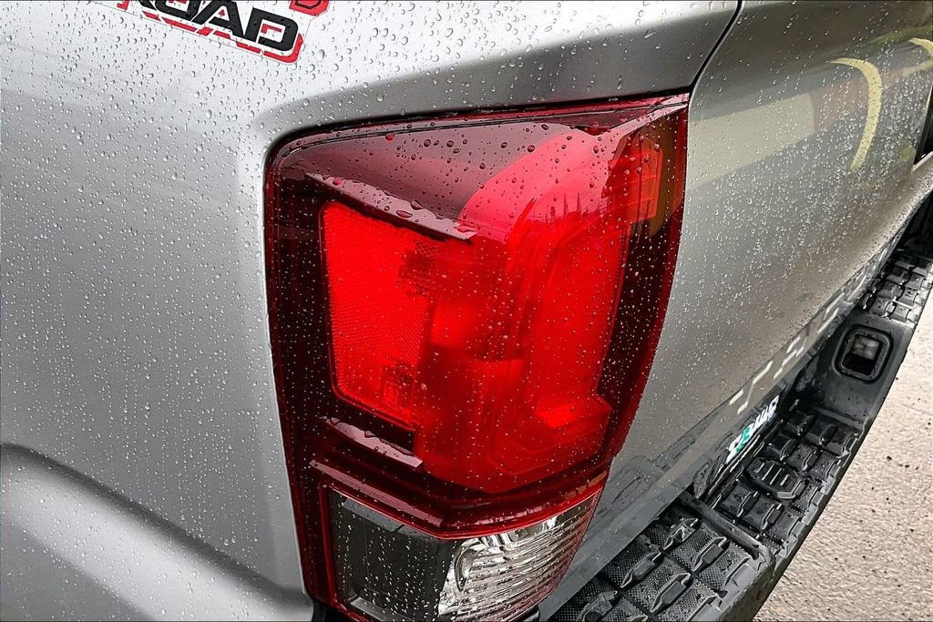 Used 2021 Toyota Tacoma TRD Off-Road w/ Technology Package image 29