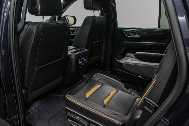 Certified 2024 GMC Yukon AT4 w/ Technology Package AWD/4WD image 15