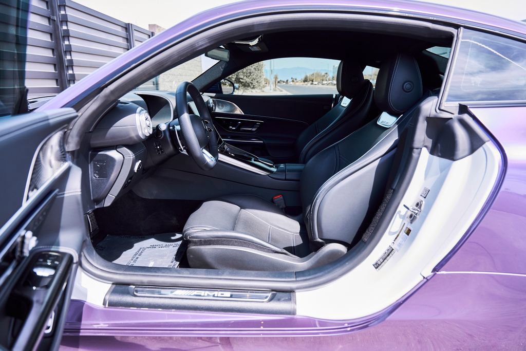 Used 2024 Mercedes-Benz AMG GT 63 image 33