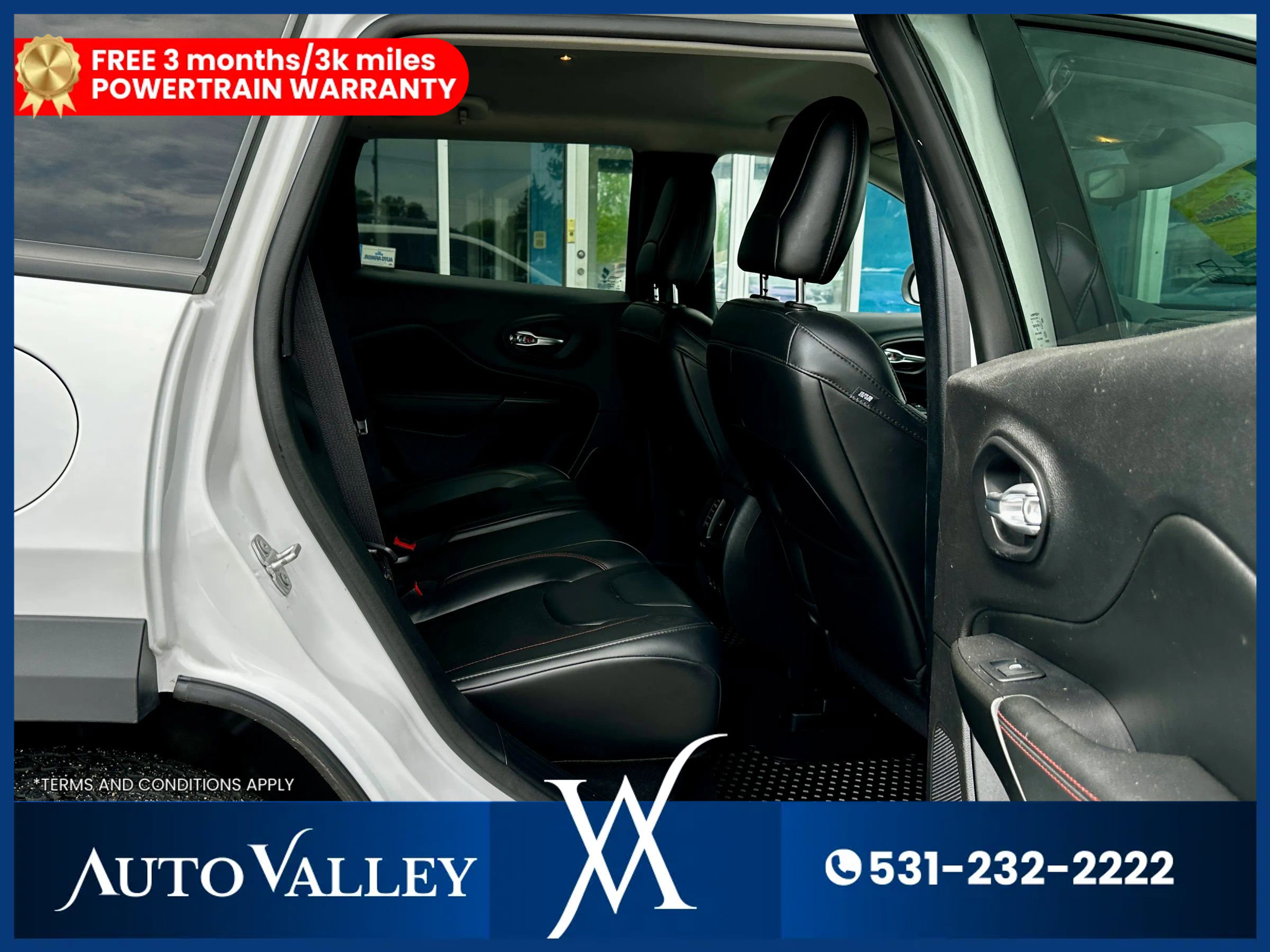 Used 2021 Jeep Cherokee Trailhawk image 24