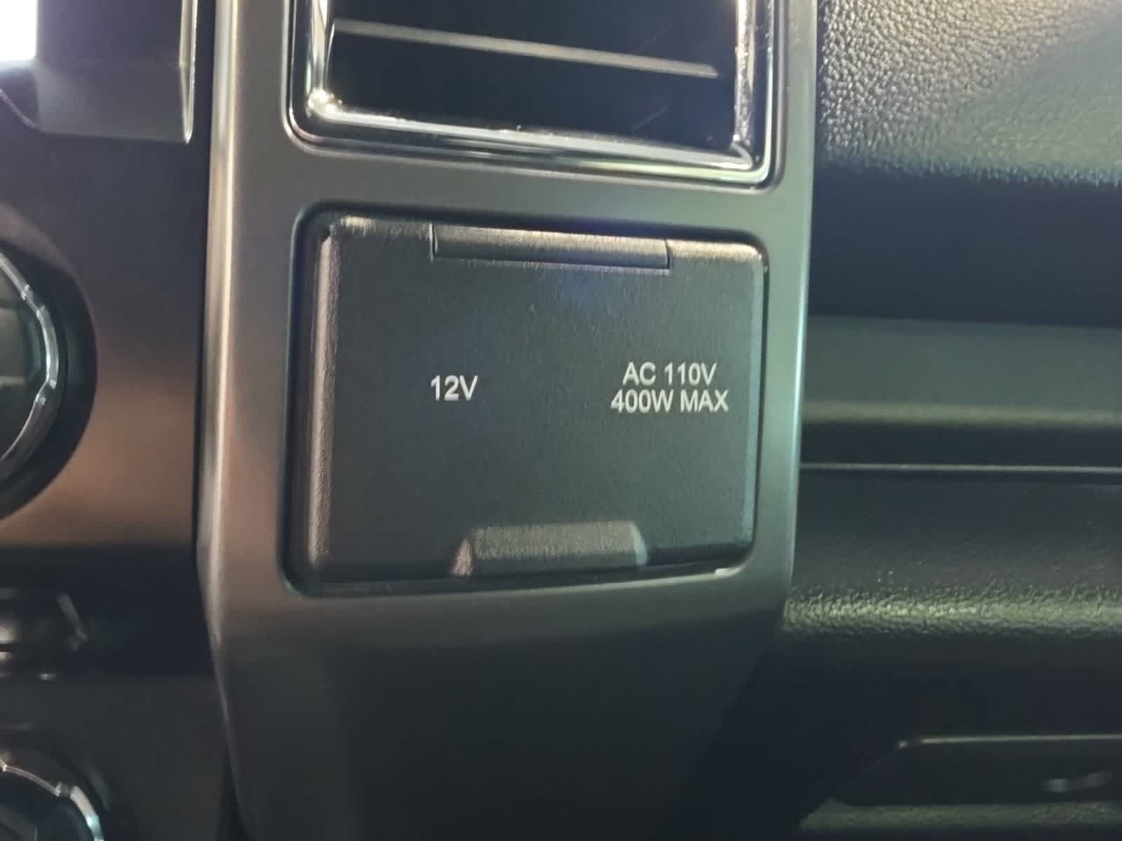 Used 2016 Ford F150 XLT w/ Equipment Group 302A Luxury AWD/4WD image 26