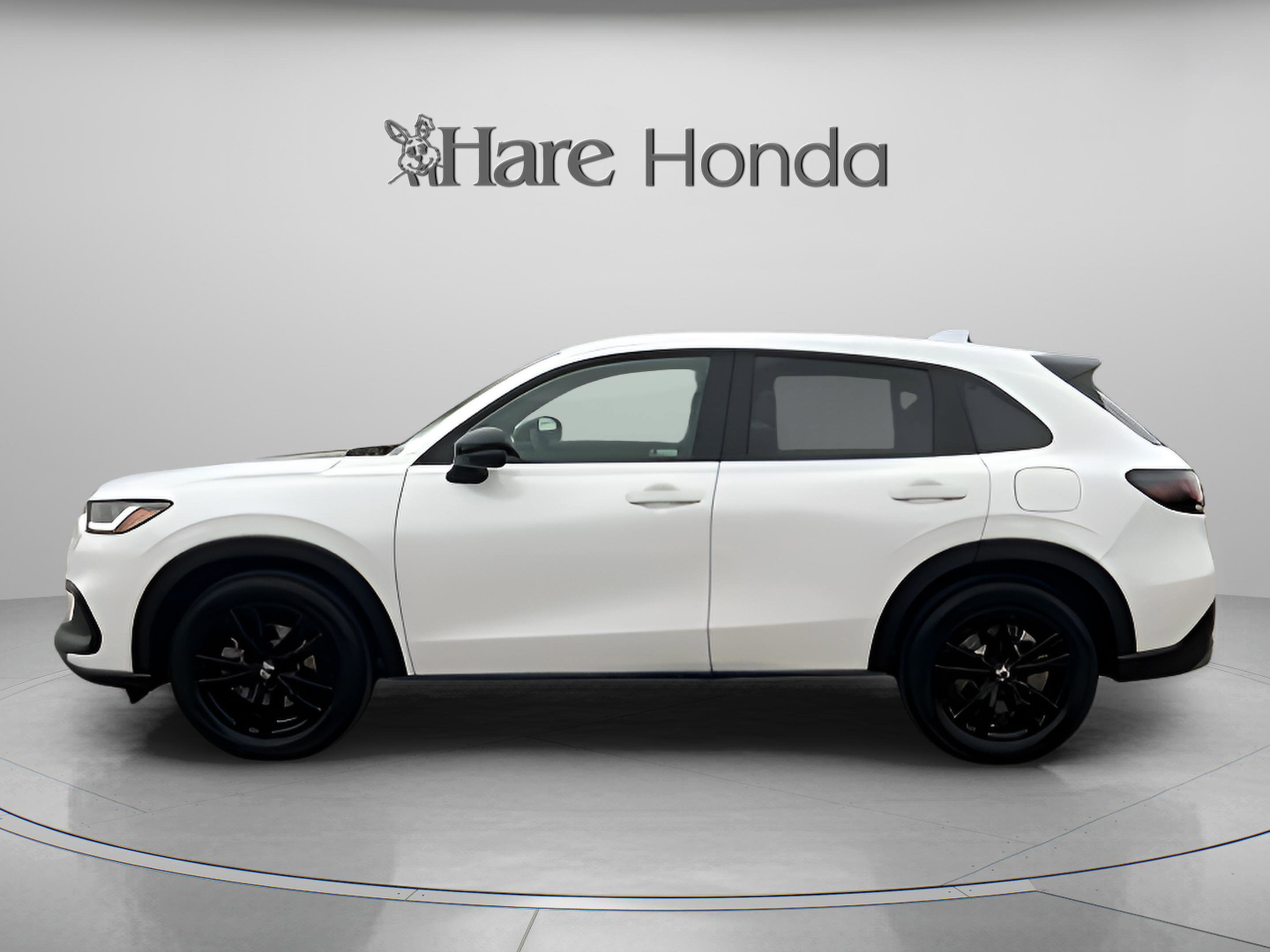 New 2026 Honda HR-V Sport image 2