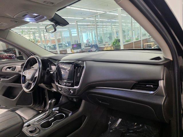 Used 2020 Chevrolet Traverse LT AWD/4WD image 14
