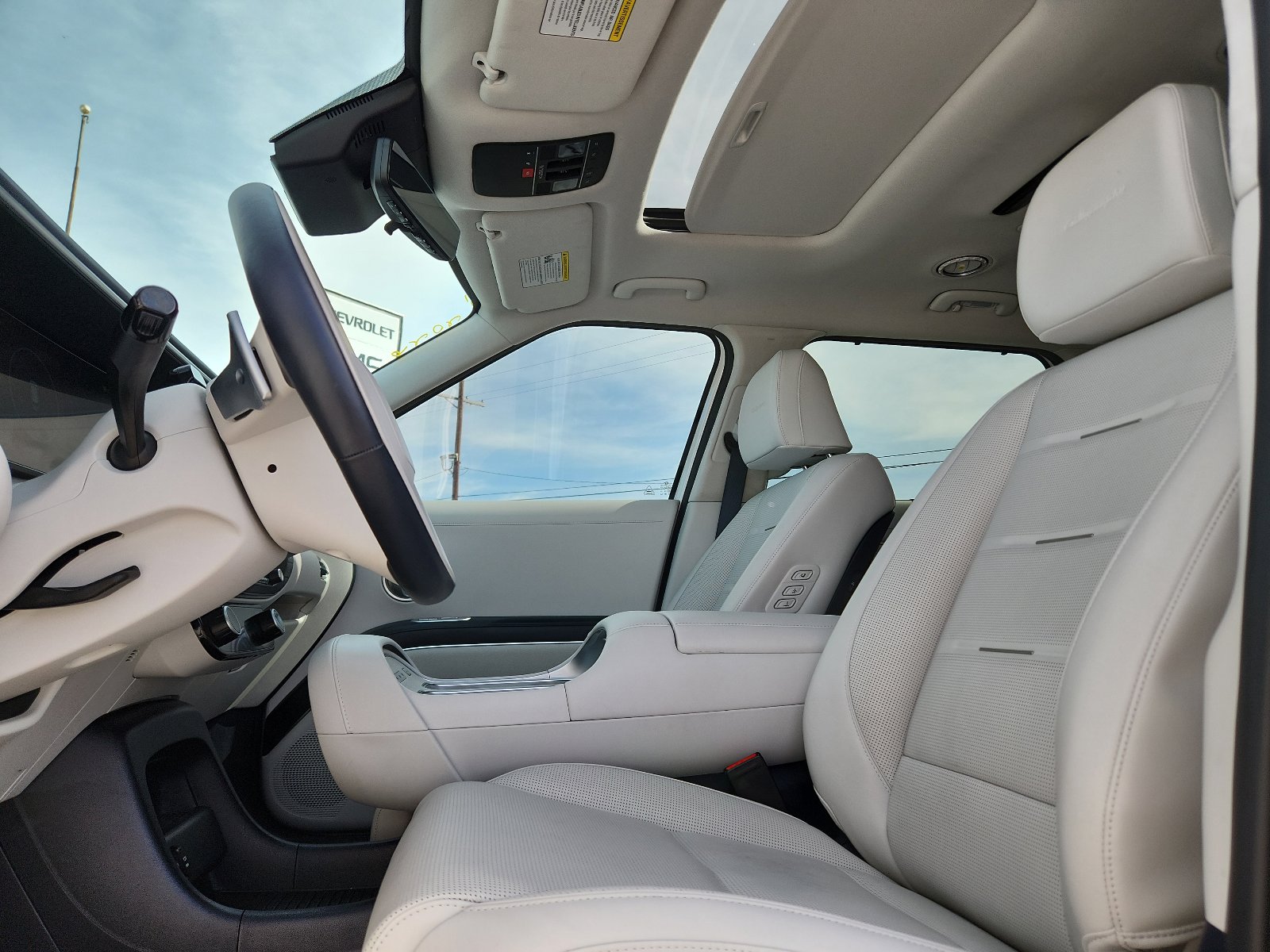 Used 2026 Hyundai Palisade Calligraphy image 12