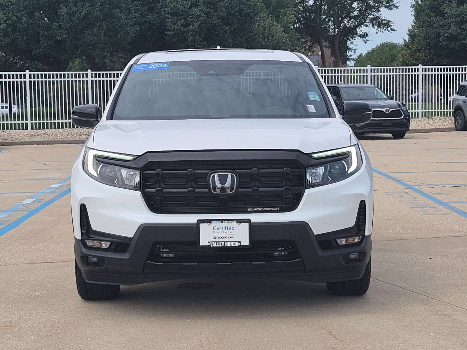 Certified 2024 Honda Ridgeline Black Edition image 3