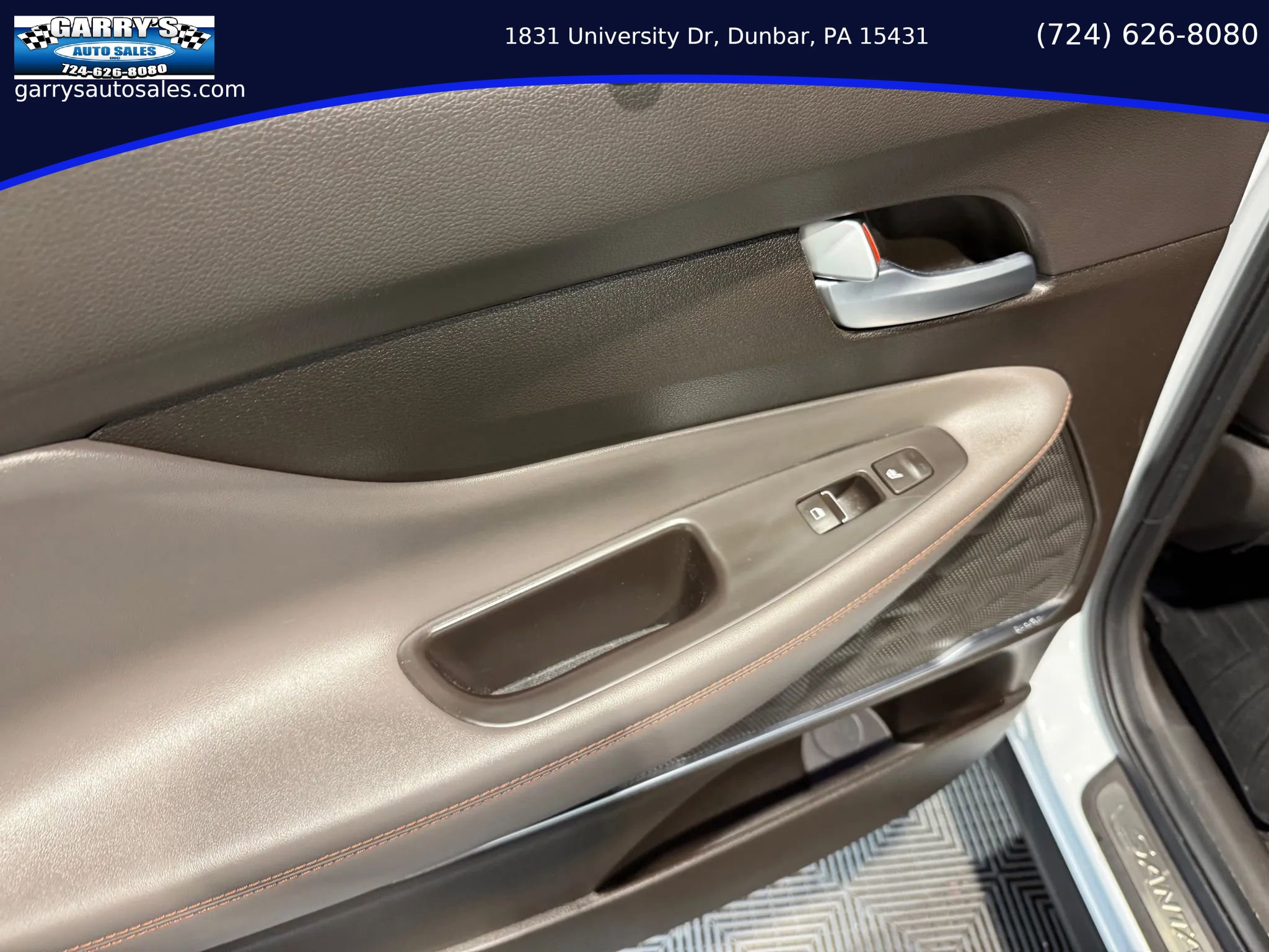 Used 2019 Hyundai Santa Fe Limited w/ Cargo Package image 24