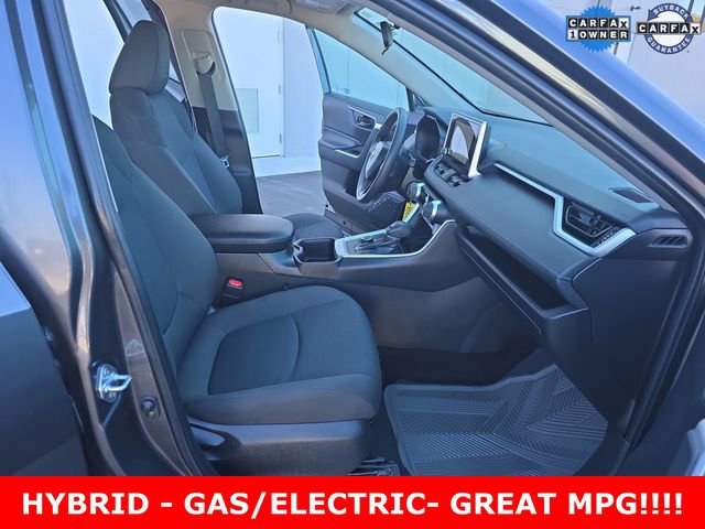 Used 2024 Toyota RAV4 LE image 19
