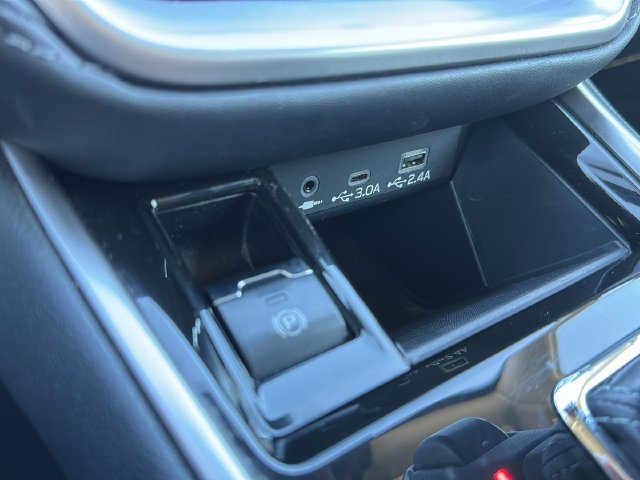 Used 2023 Subaru Outback Limited XT AWD/4WD image 37