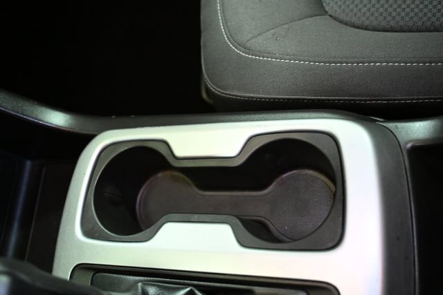 Used 2016 Chevrolet Colorado LT w/ LT Convenience Package image 30