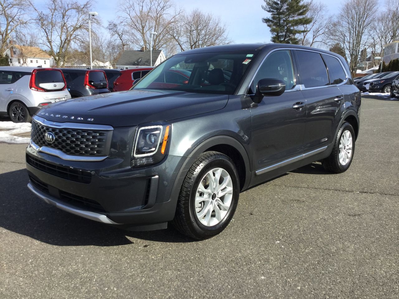 Used 2020 Kia Telluride LX AWD/4WD image 4