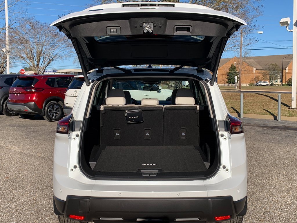 New 2026 Nissan Rogue SV image 5