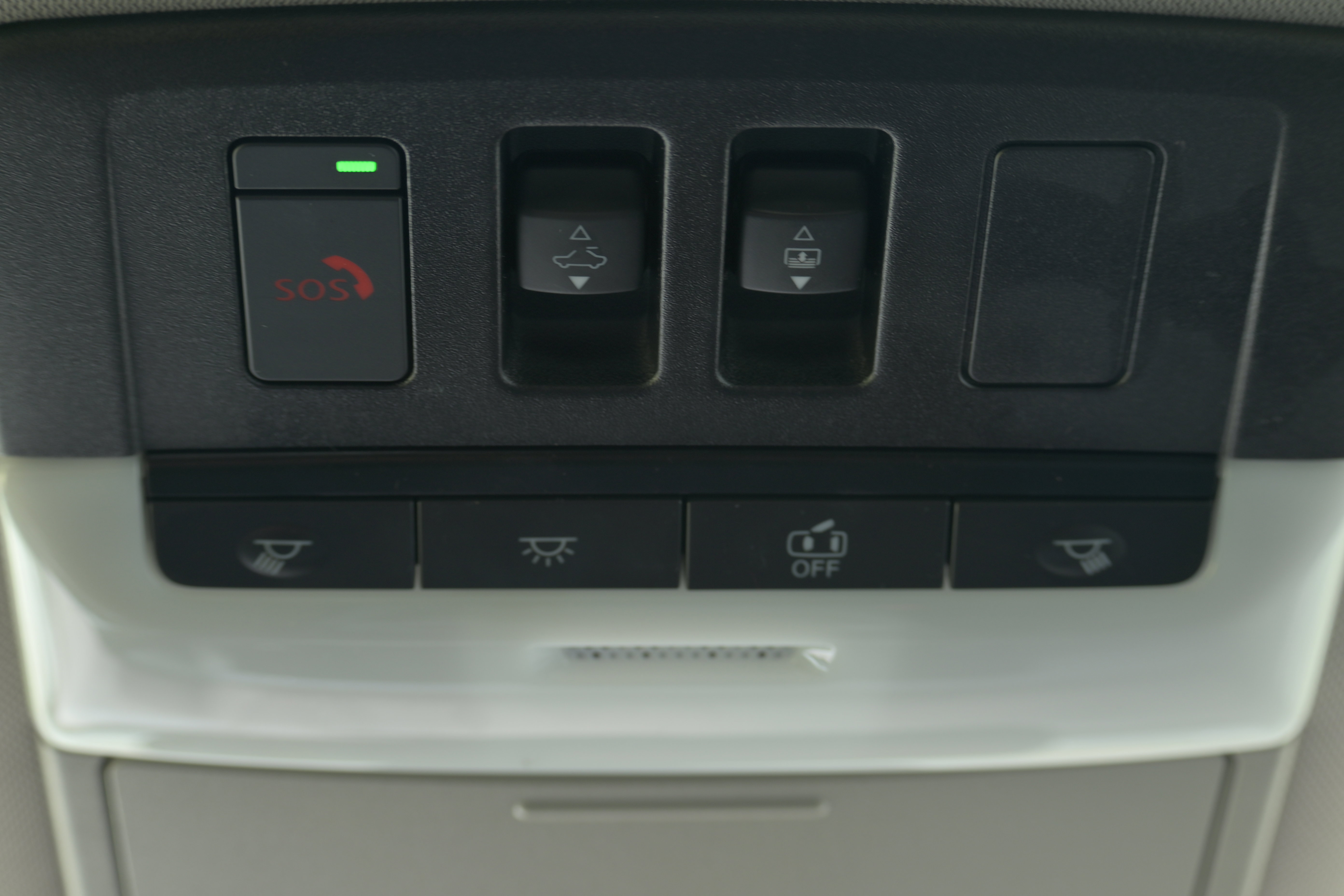 Used 2023 Nissan Rogue SL w/ SL Premium Package FWD image 10