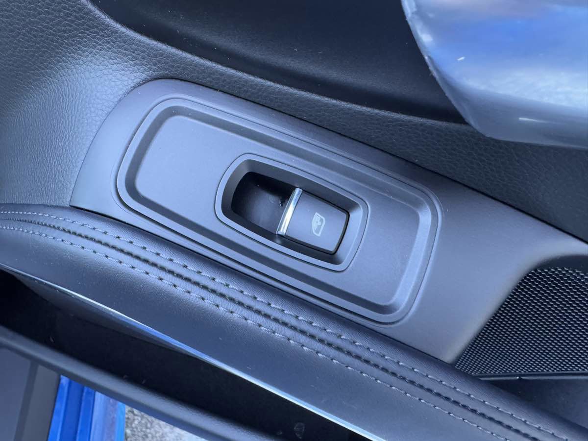 Used 2018 Porsche 718 Cayman S image 42