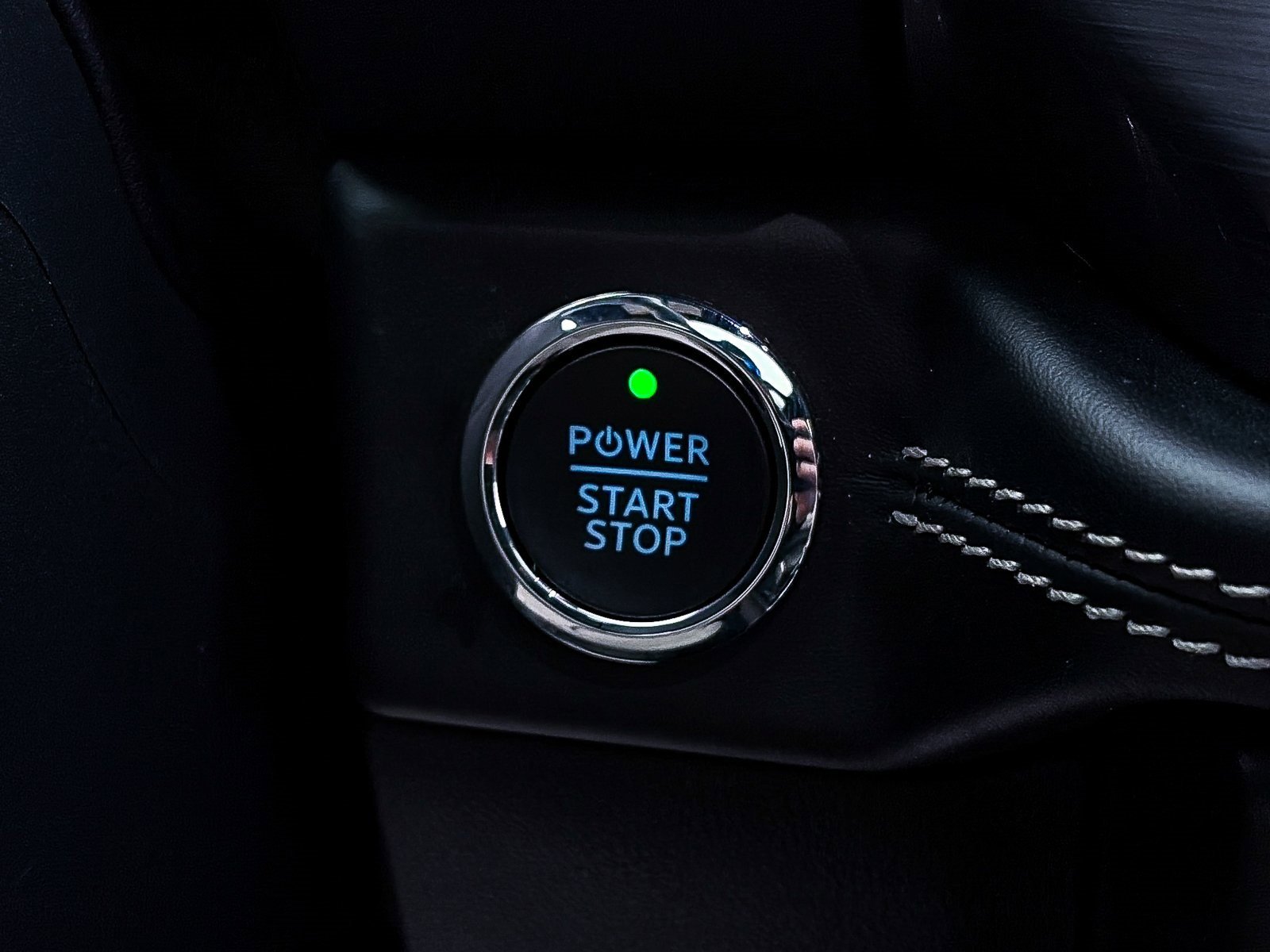 Used 2023 Ford F150 Lightning Platinum image 26