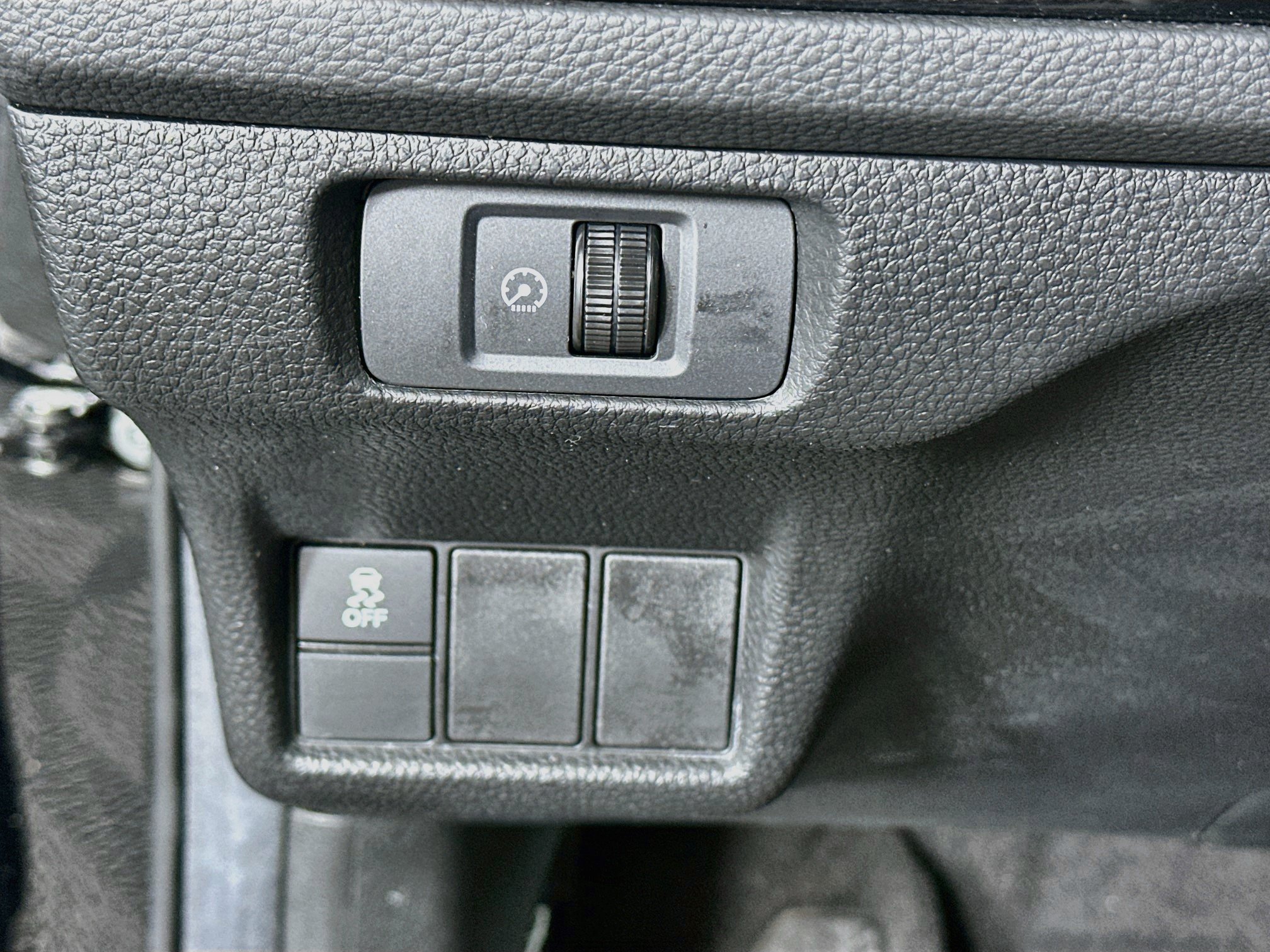 Used 2025 Honda Civic LX image 17