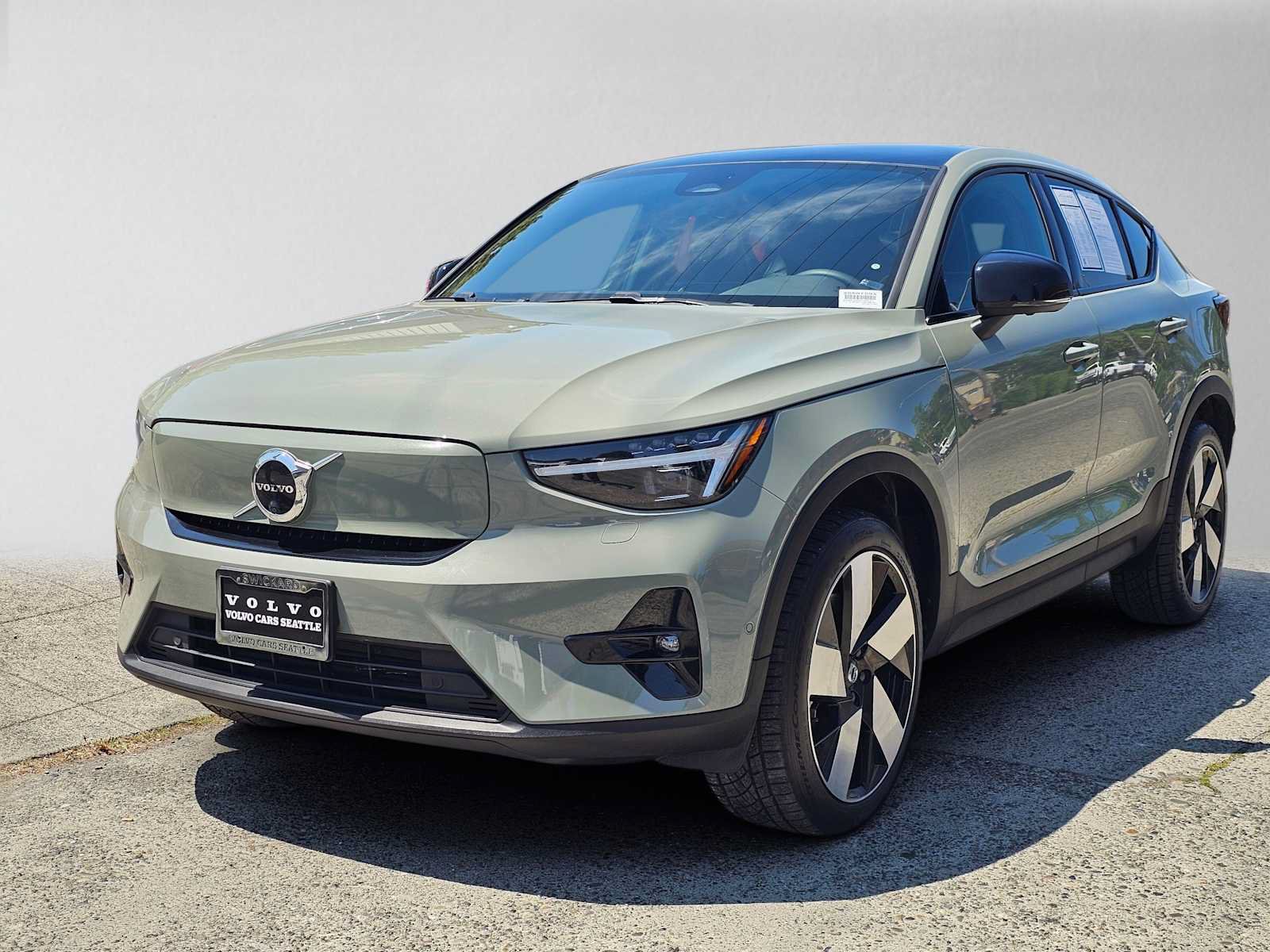 Certified 2023 Volvo C40 P8 Recharge Ultimate w/ Protection Package Premier AWD/4WD image 7