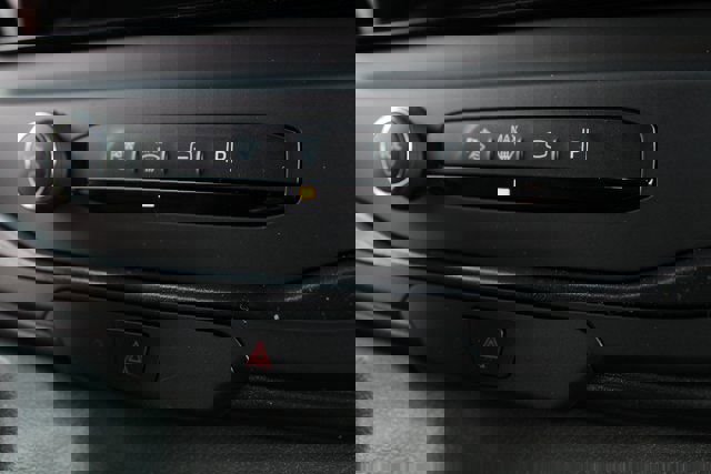 New 2026 Ford Transit 250 148 Medium Roof w/ Load Area Protection Package image 11