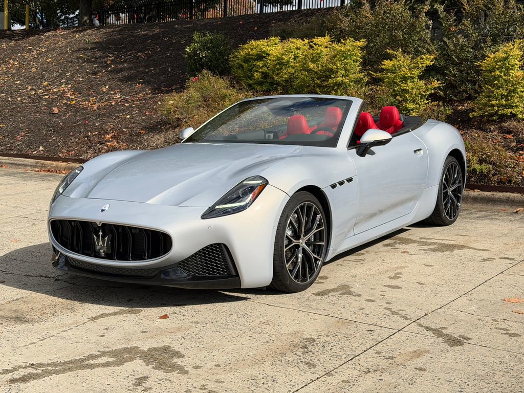 New 2026 Maserati GranCabrio Modena image 8