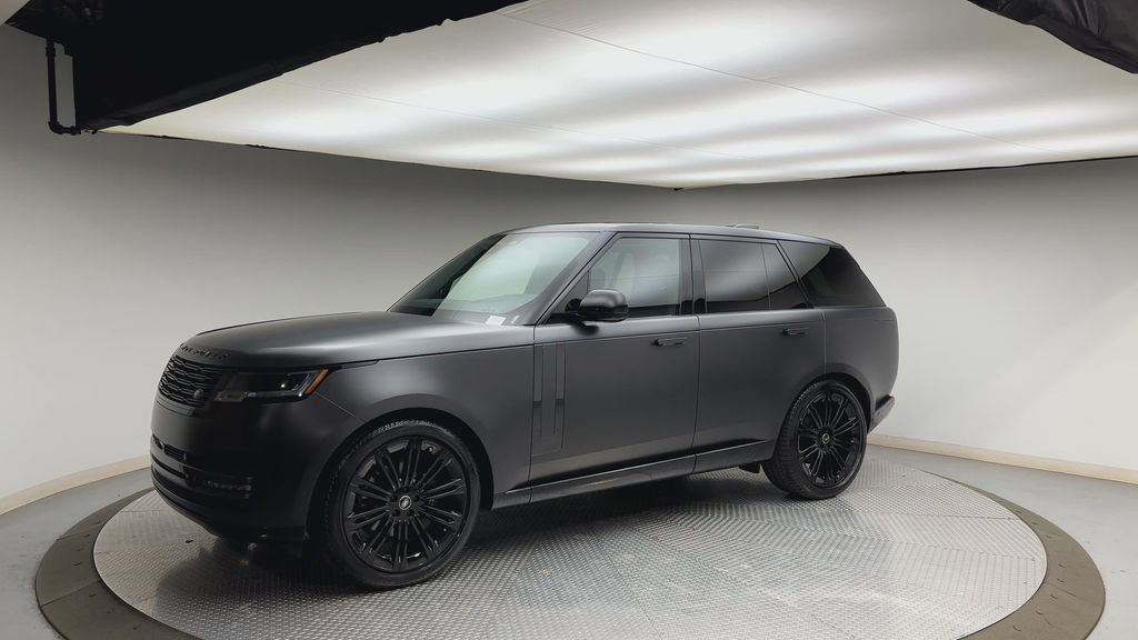 Used 2024 Land Rover Range Rover SE AWD/4WD image 6