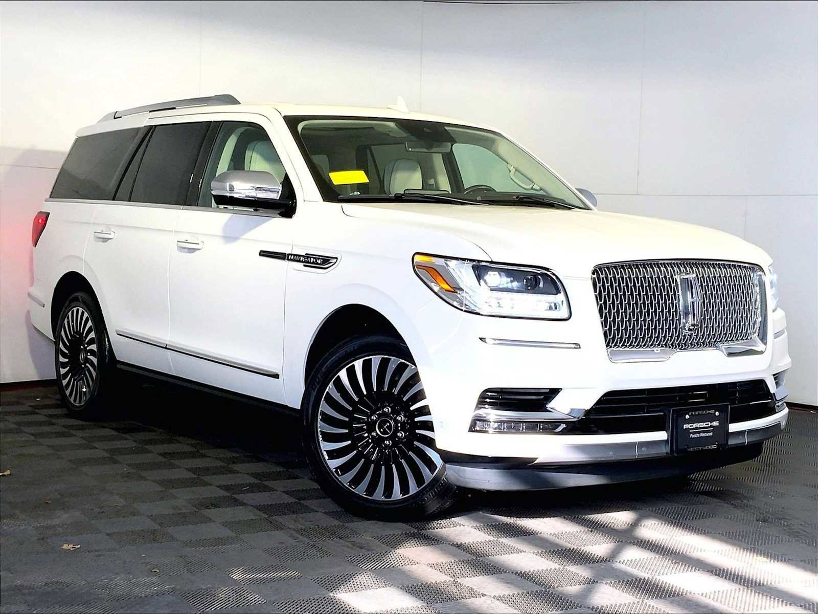 Used 2021 Lincoln Navigator Black Label AWD/4WD image 9