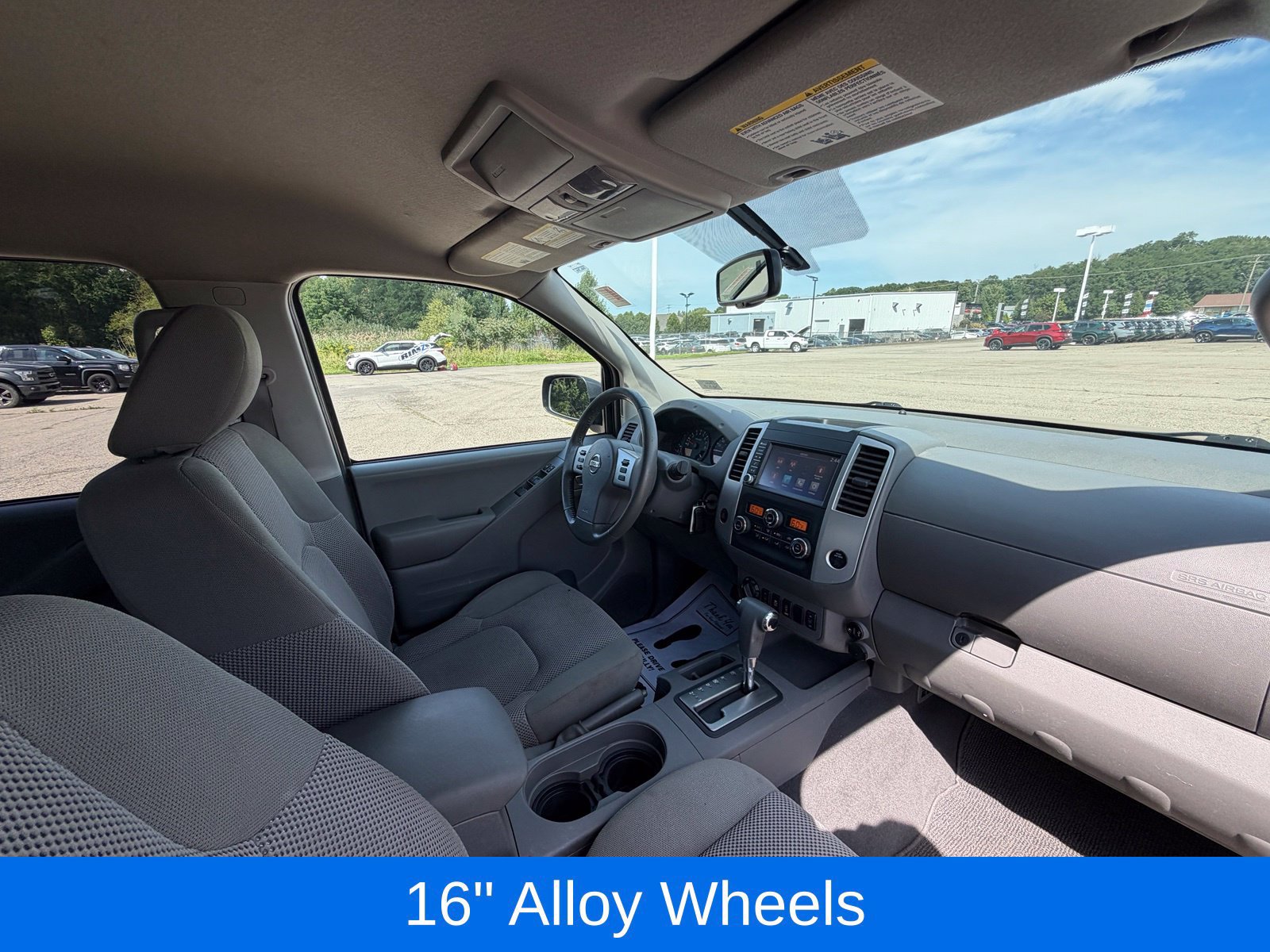 Used 2019 Nissan Frontier SV w/ Value Truck Package AWD/4WD image 38
