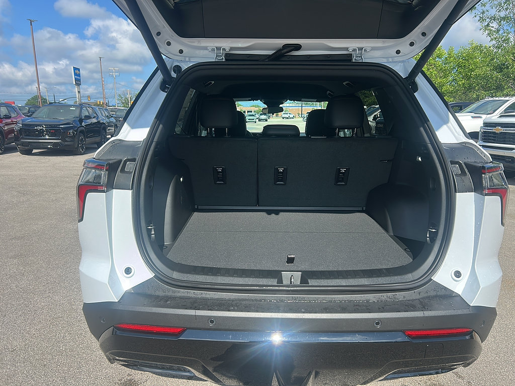 New 2027 Chevrolet Equinox RS FWD image 7