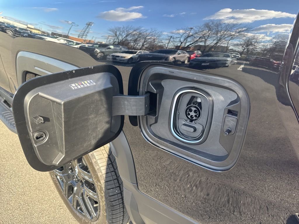 New 2026 GMC Sierra EV Elevation w/ LPO, Elevation Dark Package AWD/4WD image 60