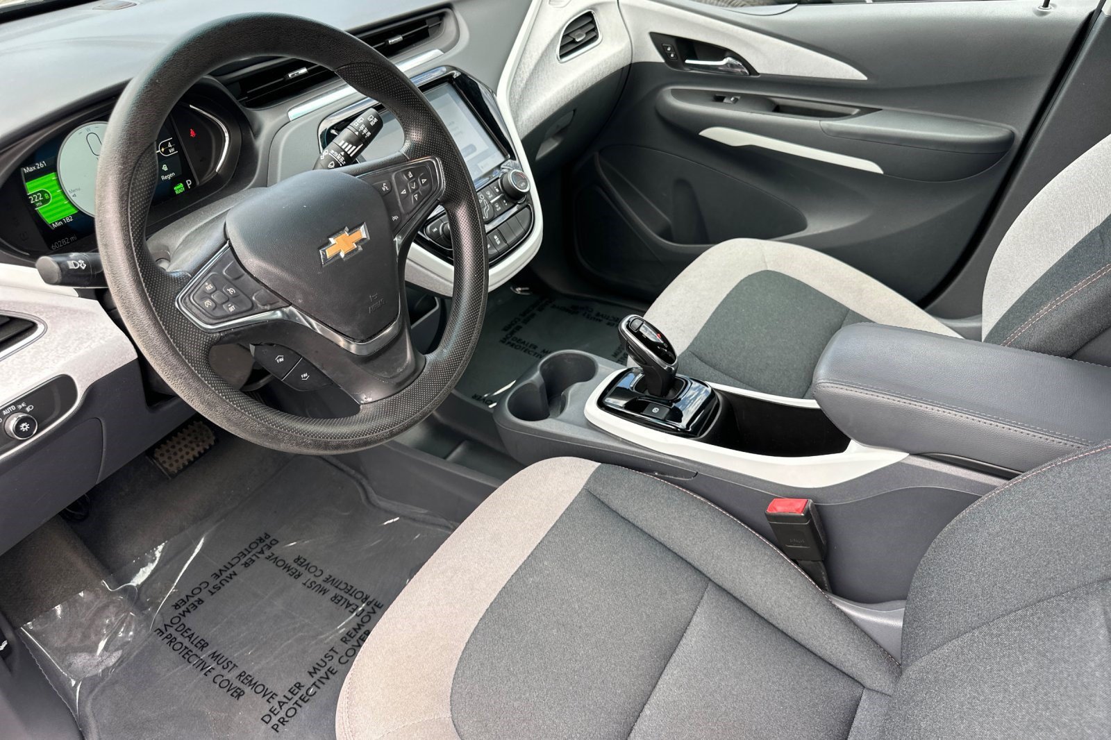 Used 2021 Chevrolet Bolt LT FWD image 4