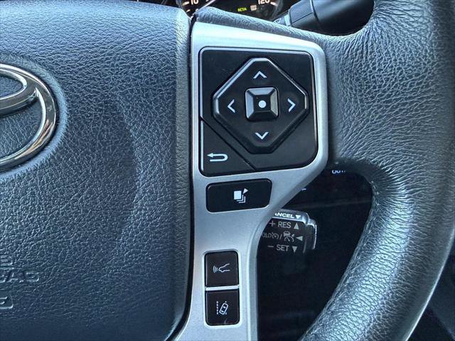Certified 2020 Toyota Tundra Limited w/ Limited Premium Package AWD/4WD image 32