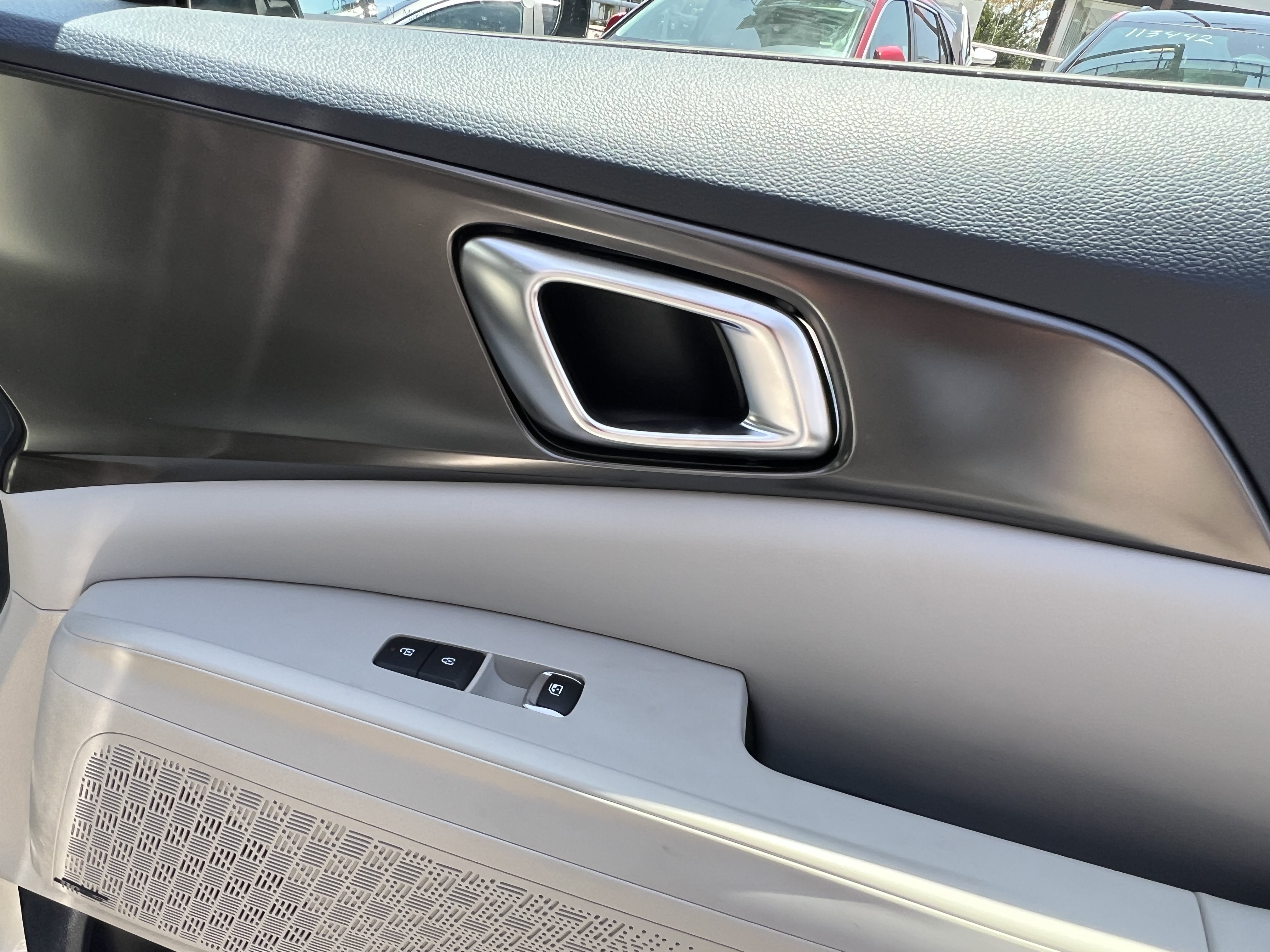 Certified 2026 Kia Carnival SX Prestige FWD image 17