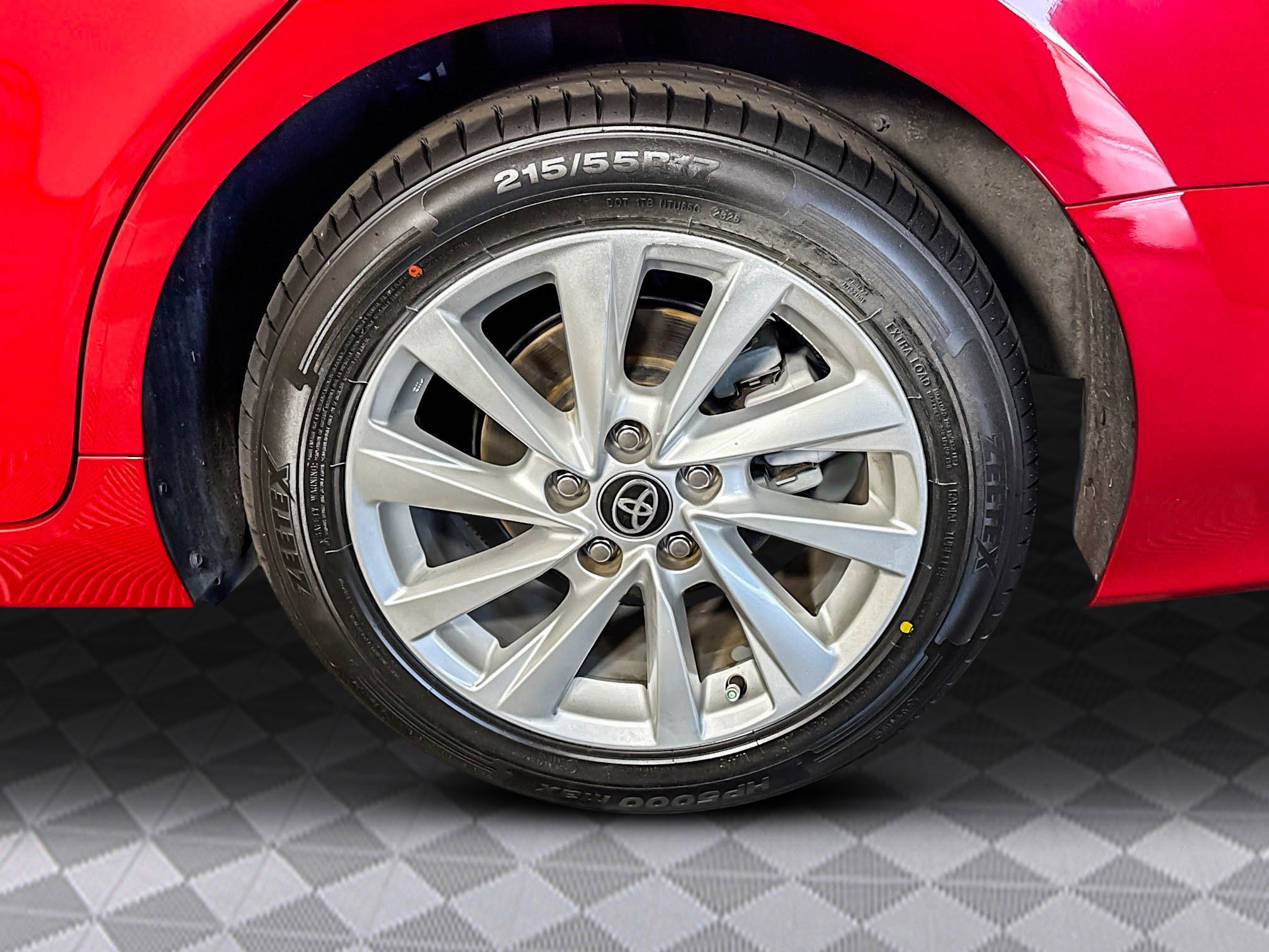 Used 2024 Toyota Camry LE image 37