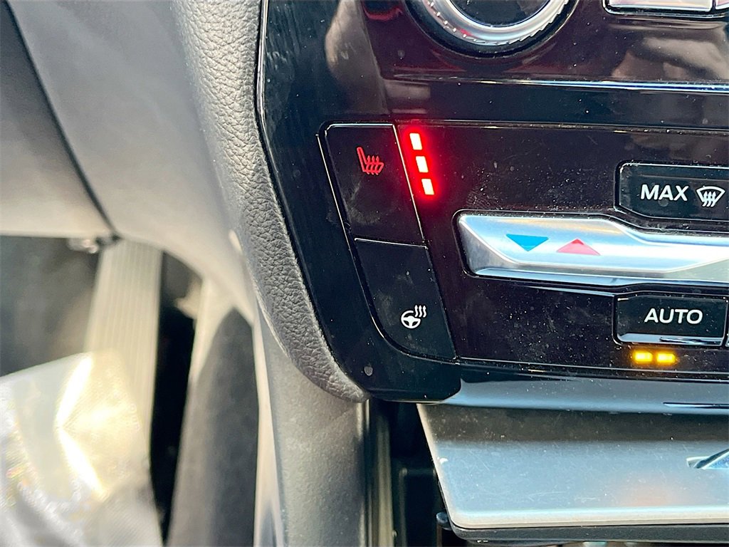 Used 2022 Ford Explorer ST image 19