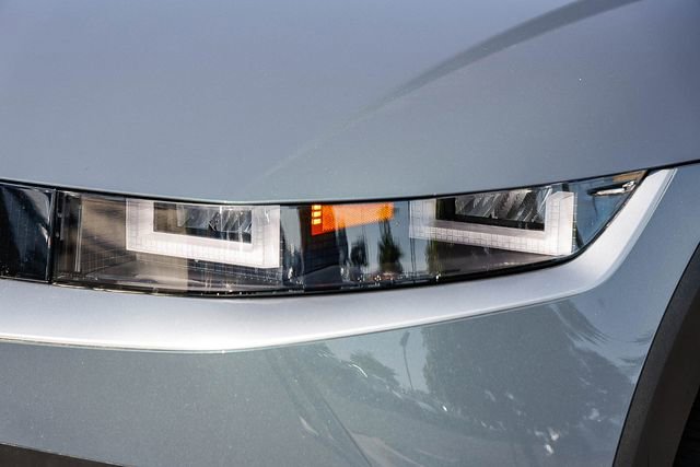 New 2026 Hyundai Ioniq 5 SEL RWD image 8