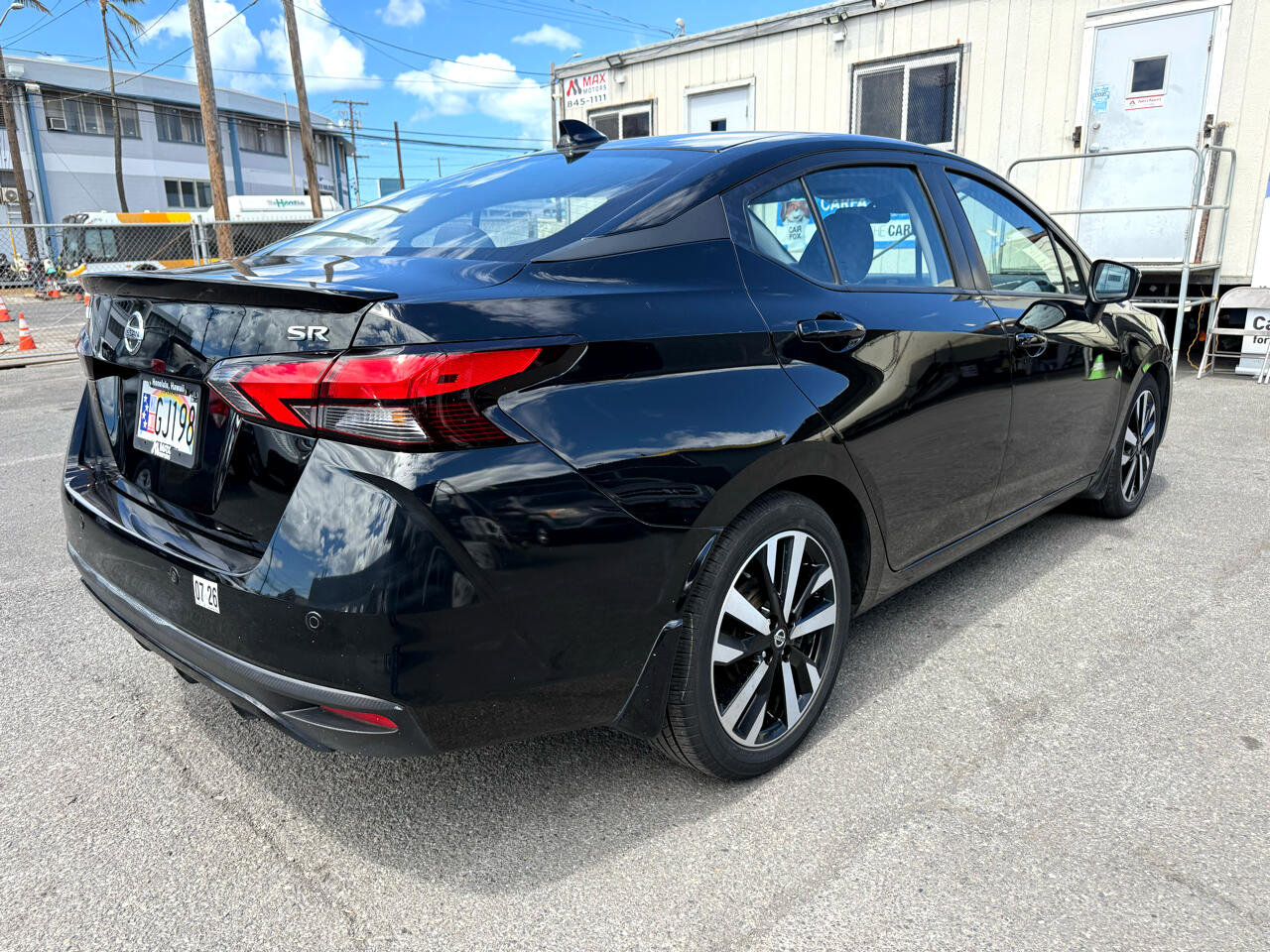 Used 2021 Nissan Versa SR image 5